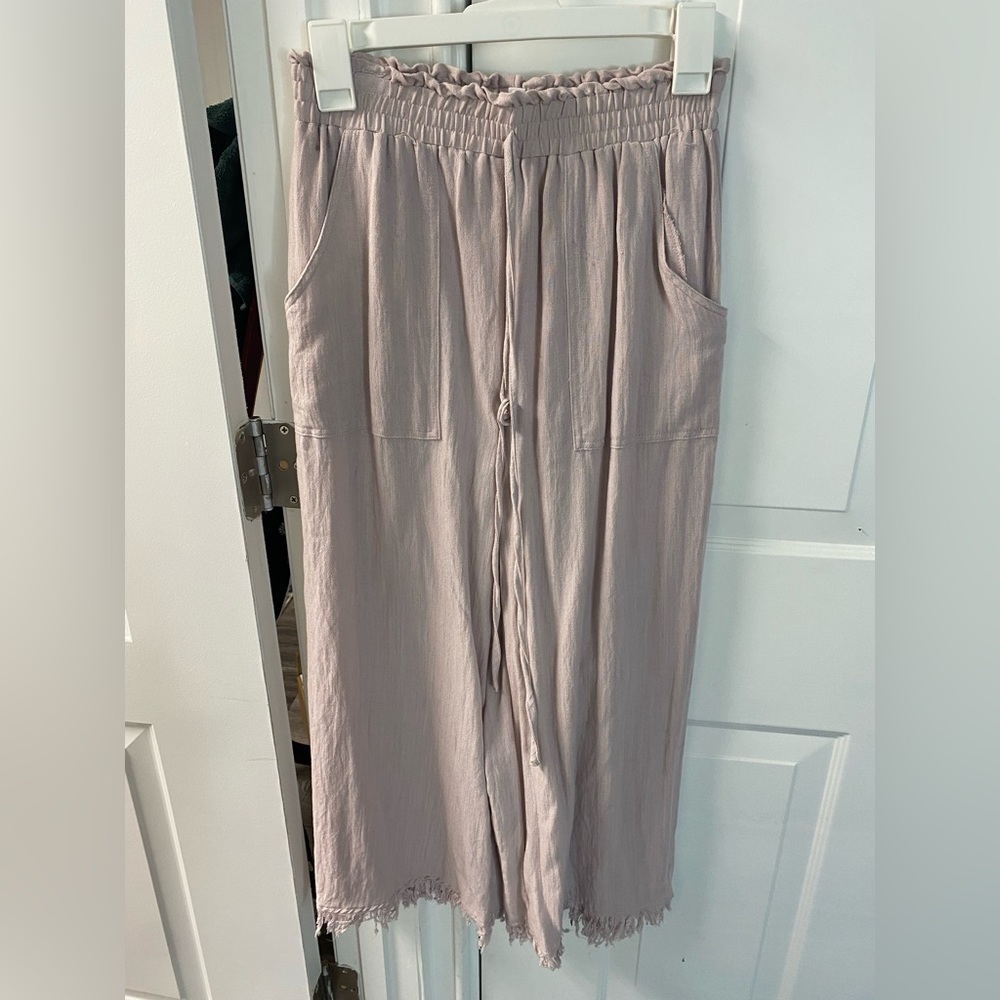 Wide Leg Linen Capris